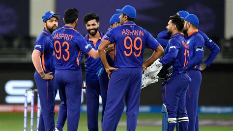 India vs Sri Lanka Live Score .